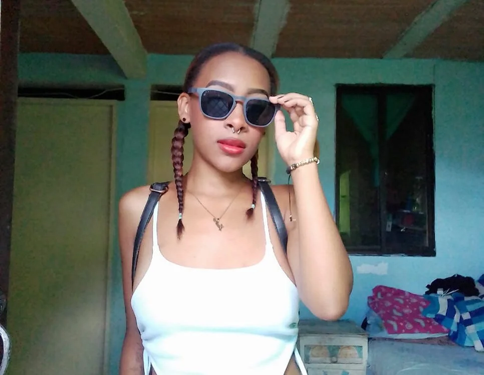 Euphoria_07's Offline XXX Chat