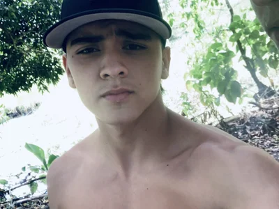 Latin_feets Male Humiliation Online Cam Naked