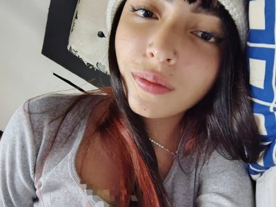 Sky_Diamond_xxx Female Smalltits Free Cam Nude