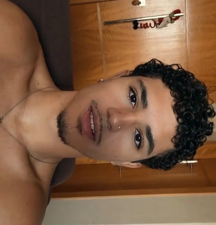 Franciscosex2000 Offline XXX-Chat
