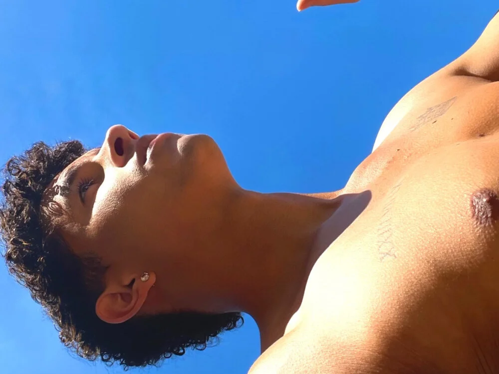 henry_web's Offline XXX Chat