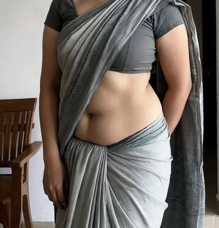 Tamil-Tharaa offline XXX-chatje