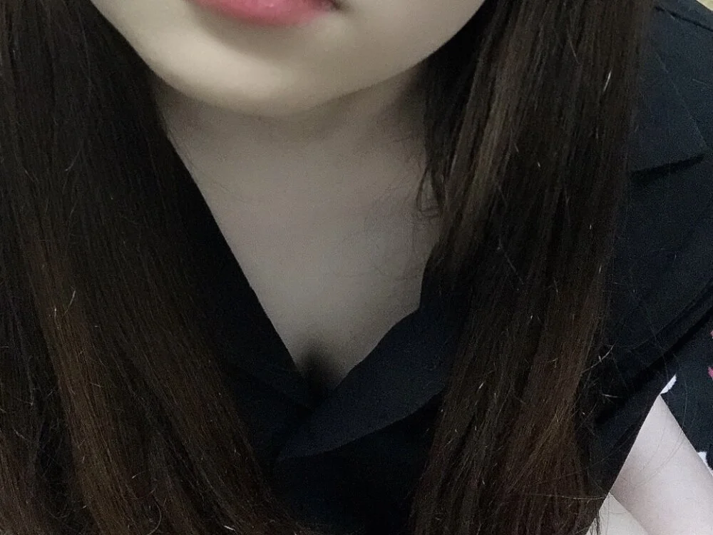 Megu_me_627 Offline XXX Chat