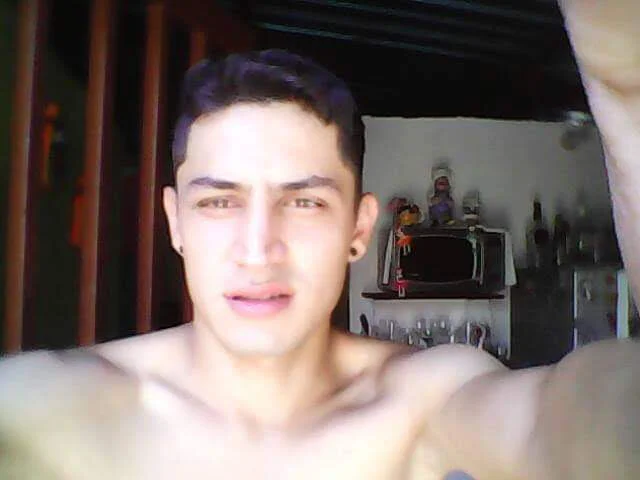 Damian_conor offline chatrum