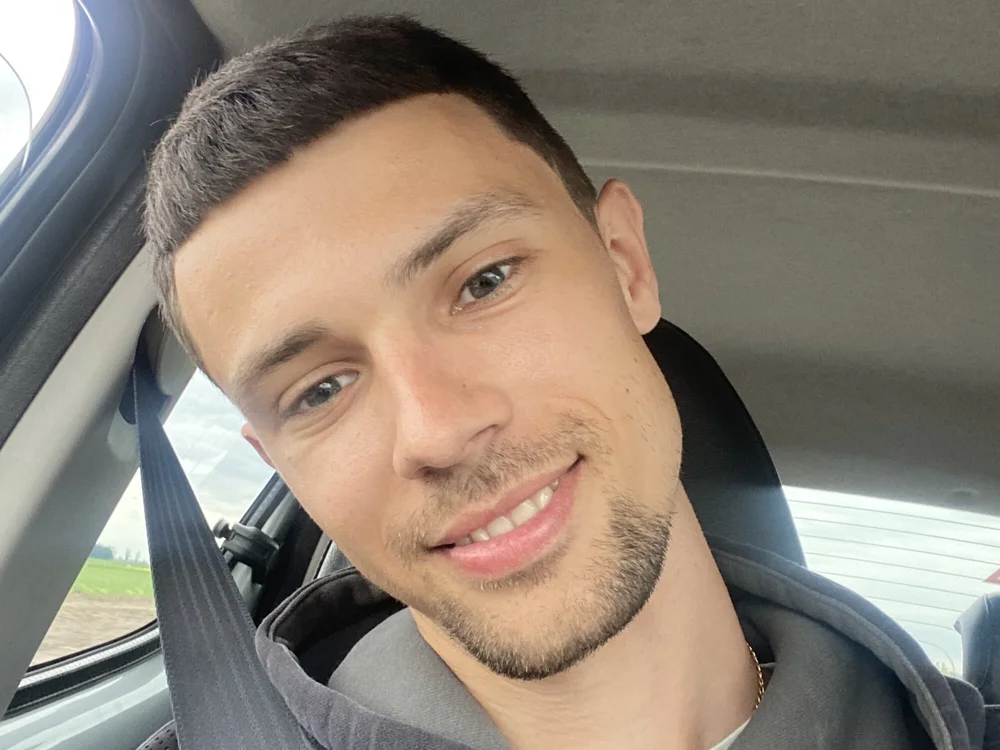 okov14's Offline Chat Room