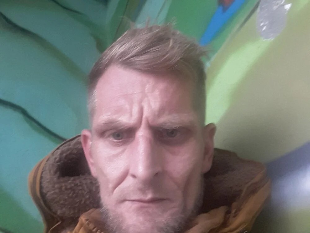 Tomassasdss' Offline XXX Chat