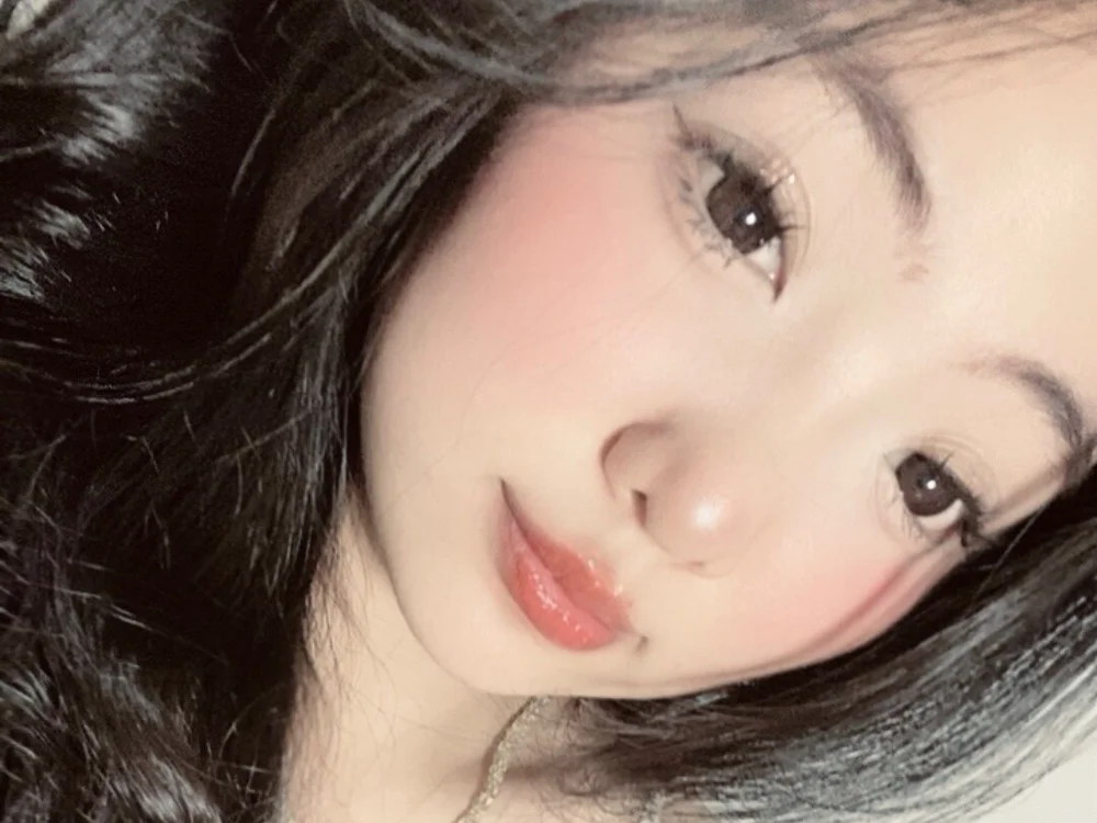 Chouuyen's Offline XXX Chat