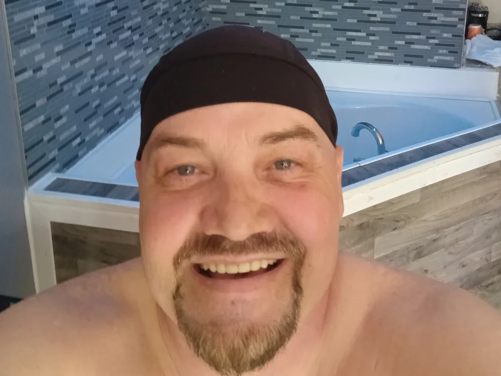 BrianDonnie offline chatrum