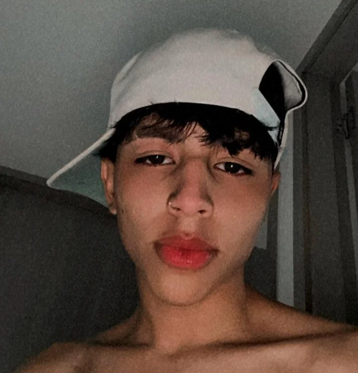 Dann_ferrer1 Chat XXX offline