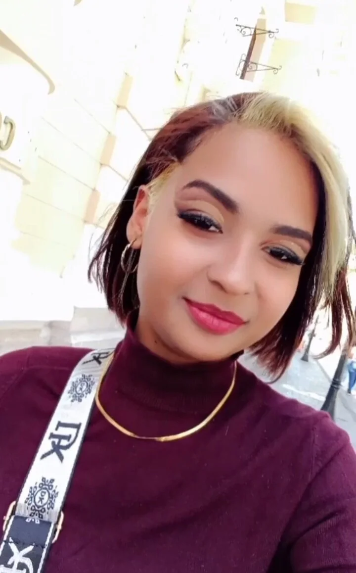 Angelakissme