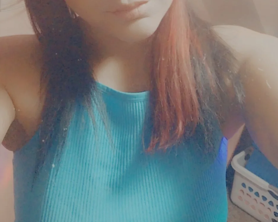 Russianbaby33's Offline XXX Chat