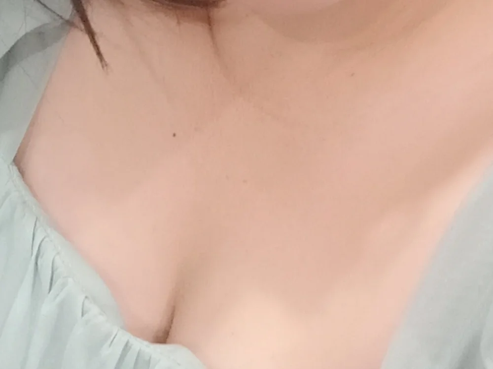Ruby_lovesex_969696's Offline Chat Room