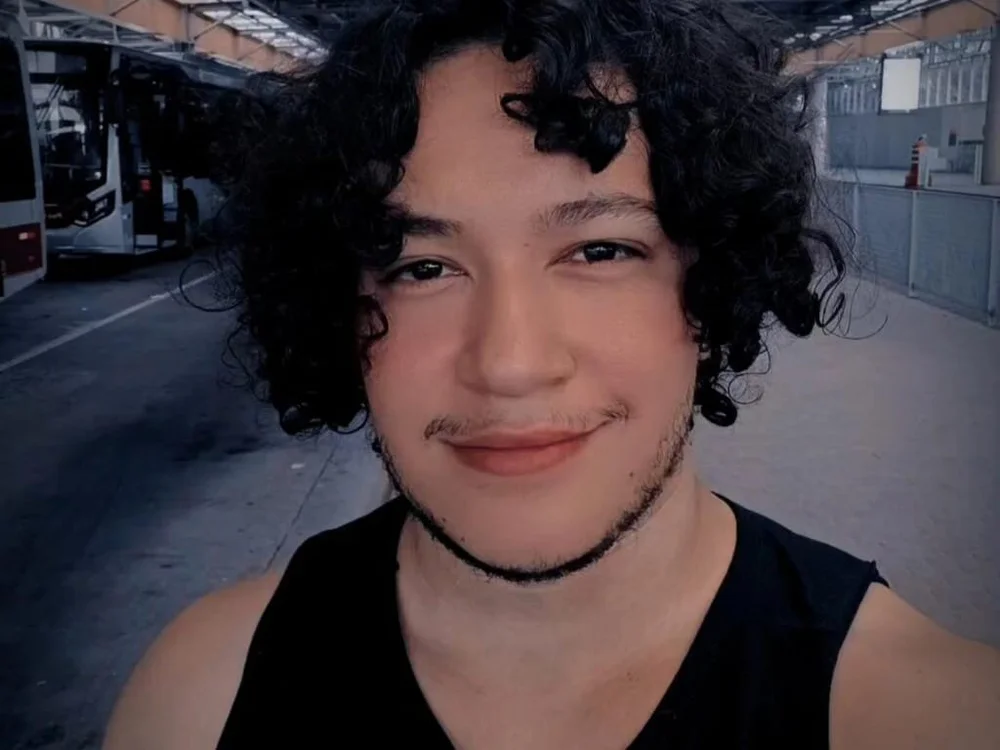 T0D0R0K's Offline Chat Room
