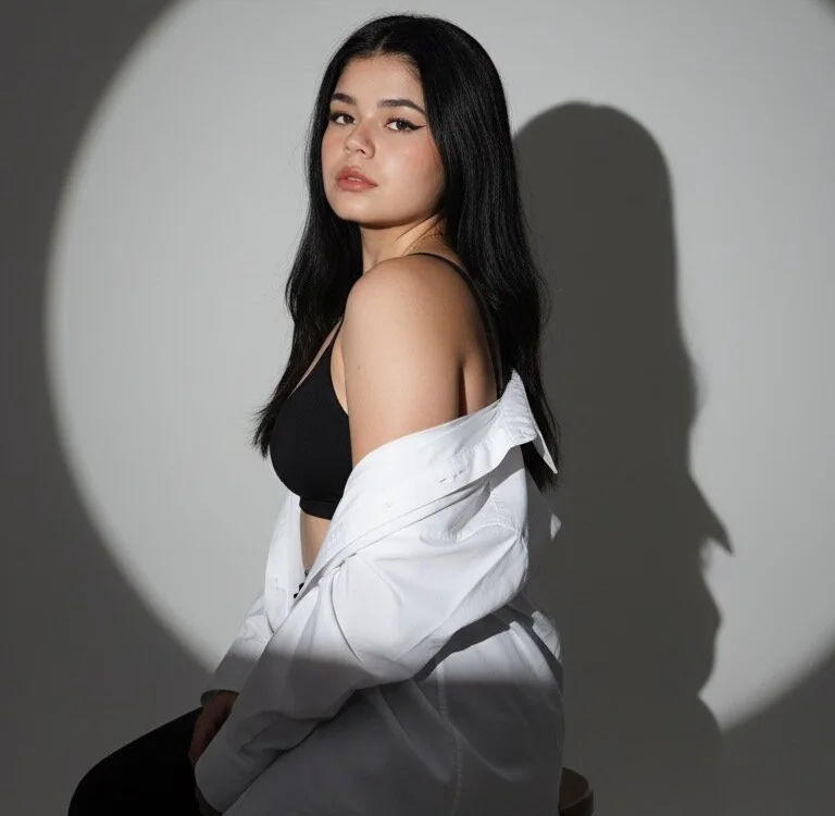 2Angela_: офлайн-секс-чат