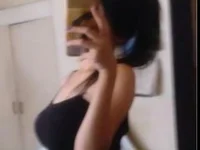 niya_sharma3