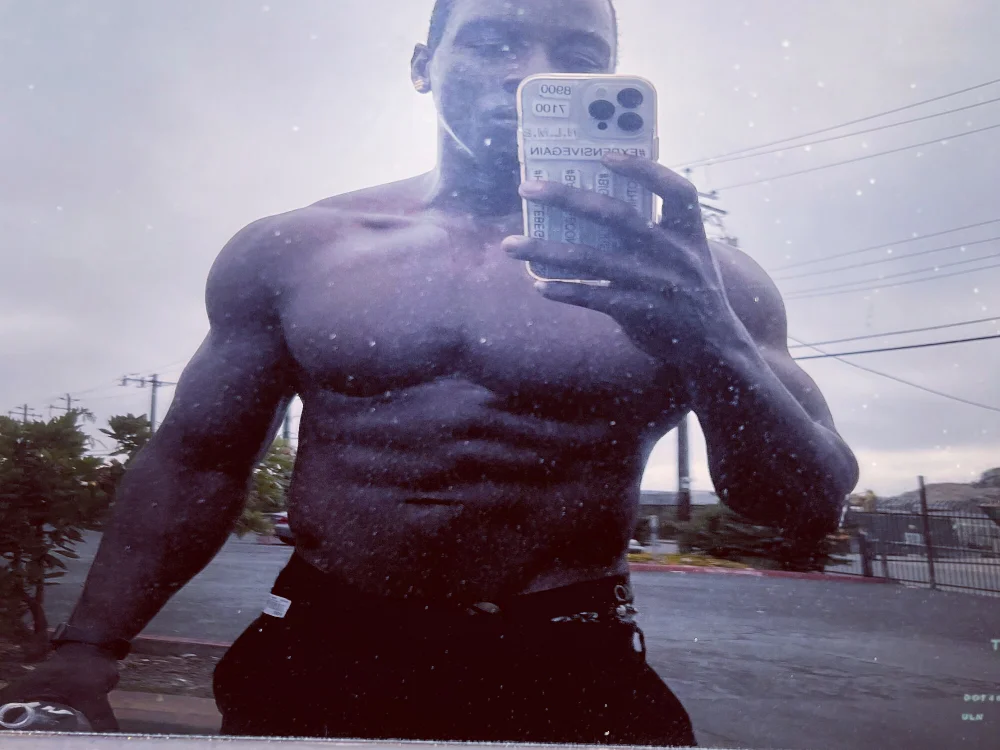 Bigpressure71 Offline XXX Chat