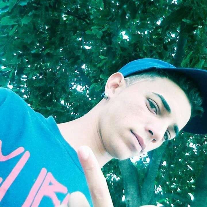 Bode1994 Obrolan XXX Offline