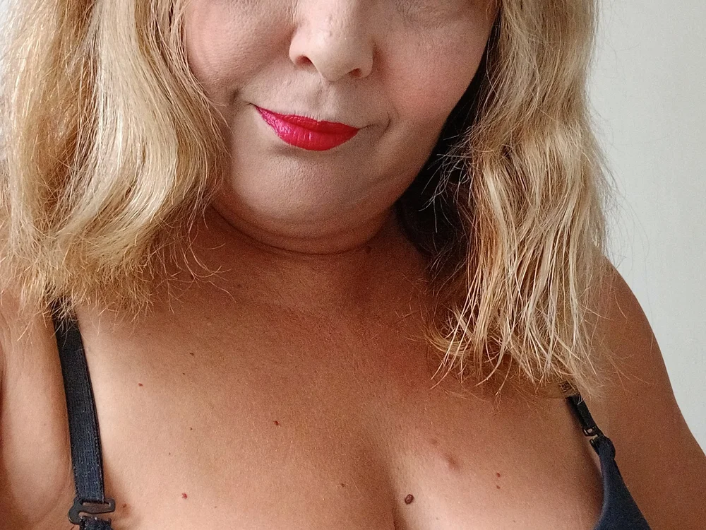 Chat +18 de Ana202610 ao vivo