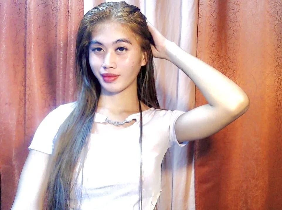 seductive_monicaxxx's Offline XXX Chat