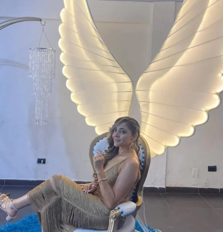 Magical_diamond's Offline Chat Room
