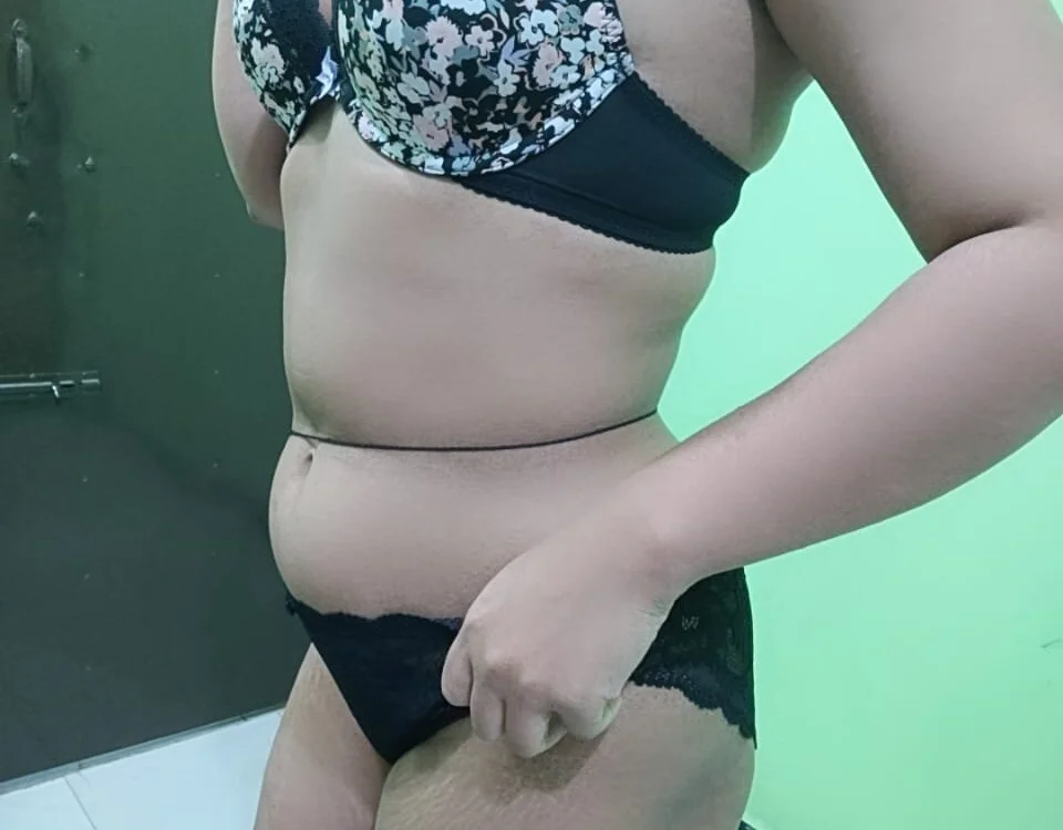 Offline XXX chat modela Mishti_Meye