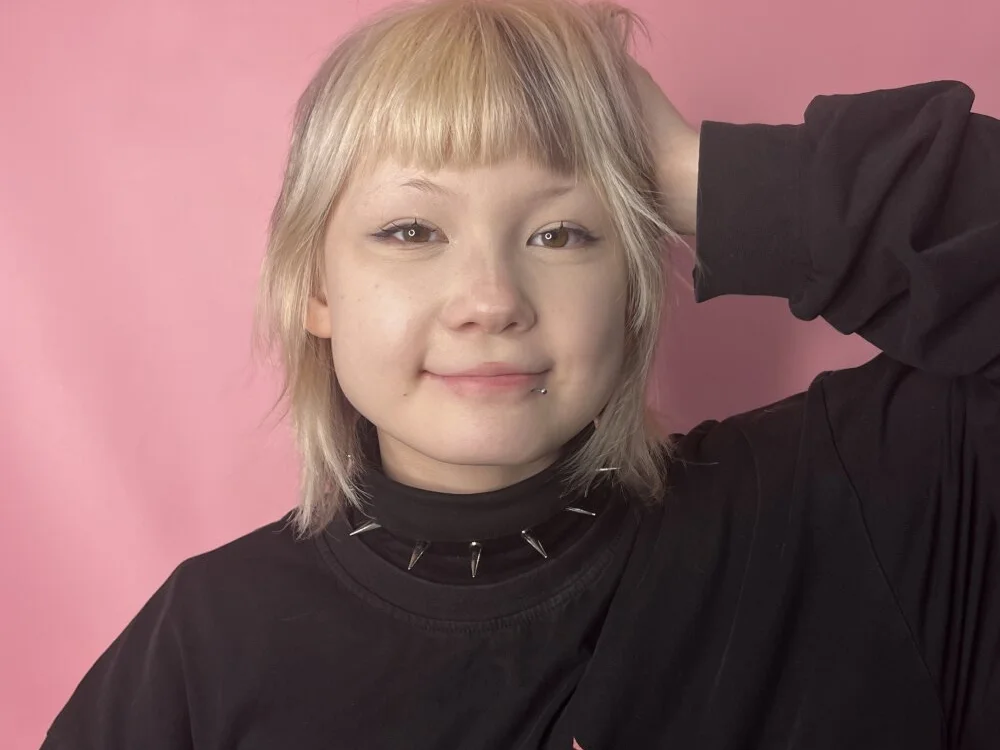 Offline XXX chat modela MirellaBourgeois