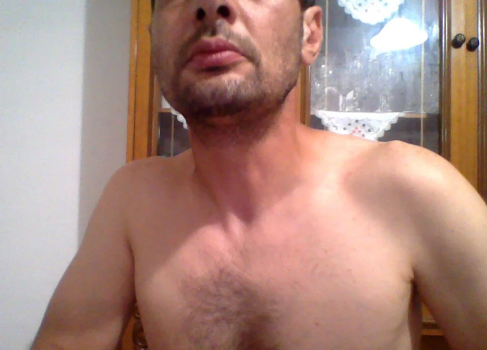 lello987098's Offline Chat Room