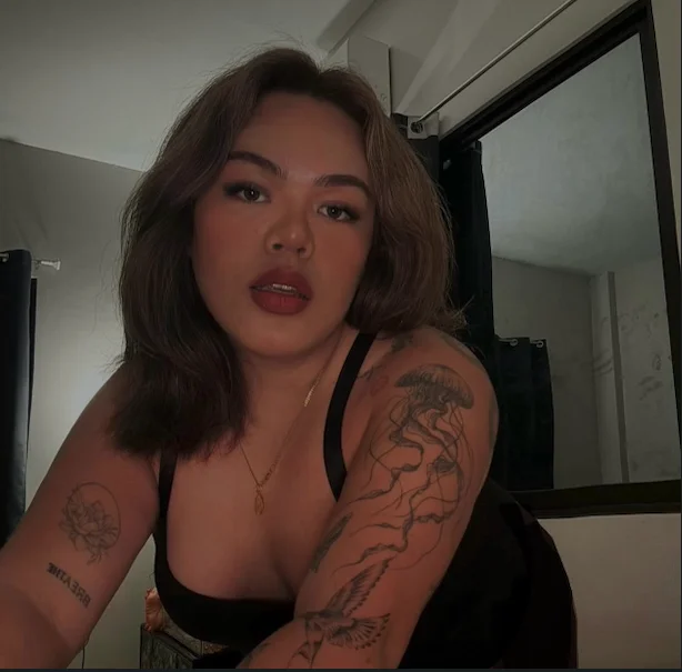 victoriacurvyts