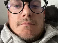 ekligesiffsau007's Offline XXX Chat
