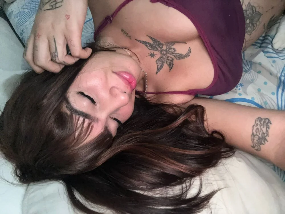 Chat +18 off-line de SallyKitty_