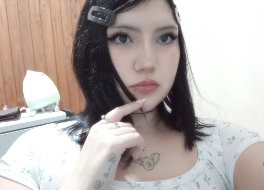 Juliigm – Offline XXX chat