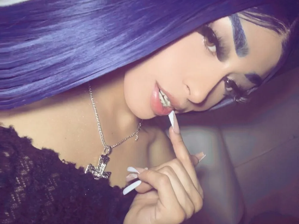 Thegirlsofudreams offline XXX-chat