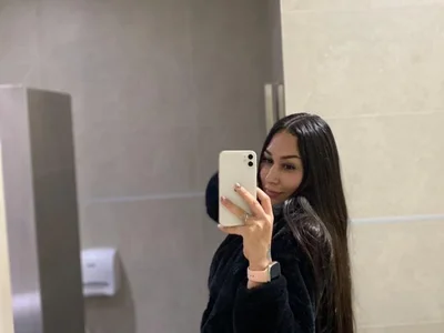 kylie_pregnat