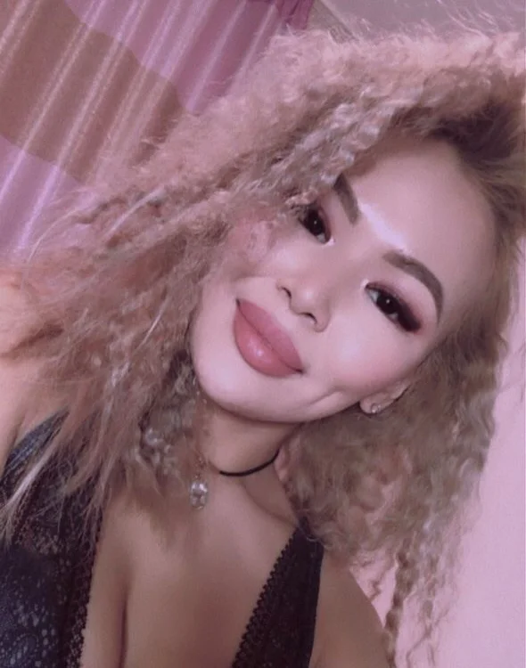sweety_coala's Offline Chat Room