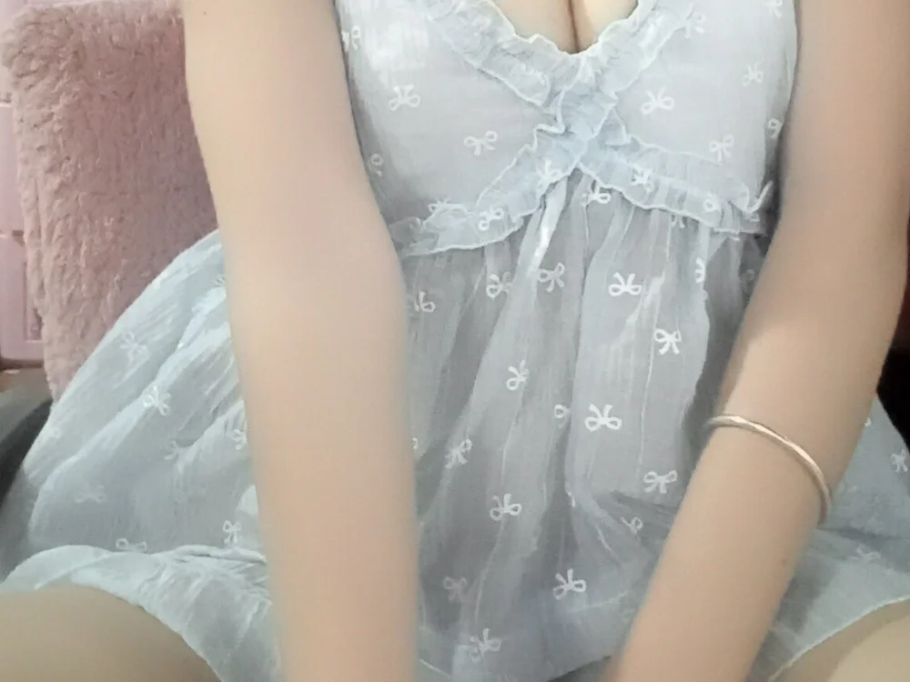 MyMy08 Adlı Modelin Çevrimdışı XXX Sohbeti