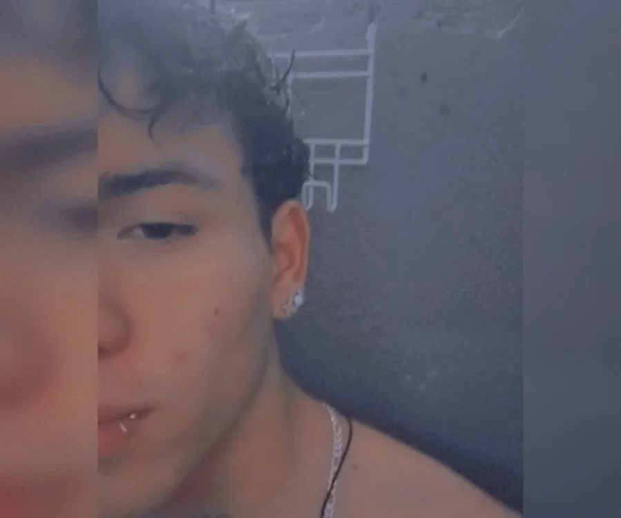 แชท XXX ออฟไลน์ของ Lalex_Siete