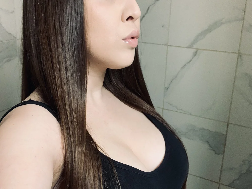 MajestieMarie's Offline XXX Chat