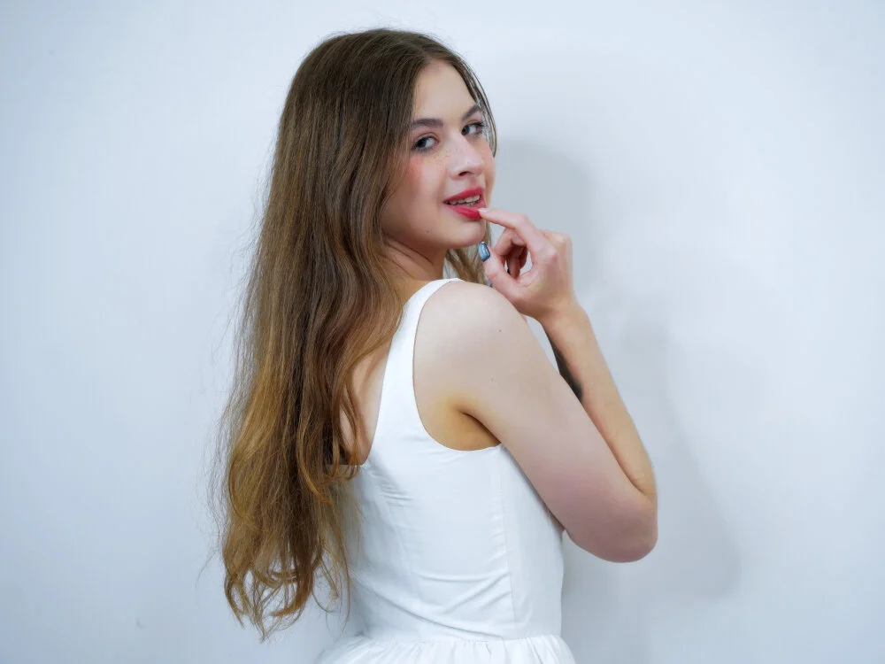 LunaRay_n Offline XXX chat