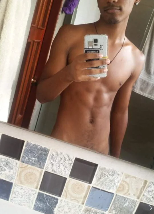 Chocolate_Brown's Offline XXX Chat