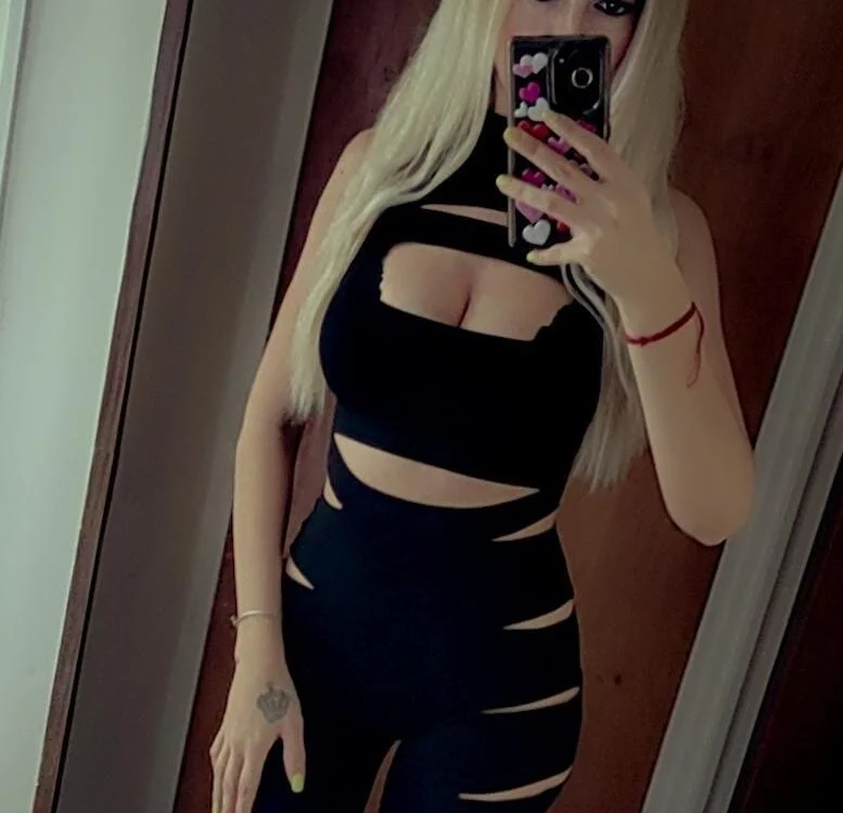 gabrielle_lust – Offline XXX chat