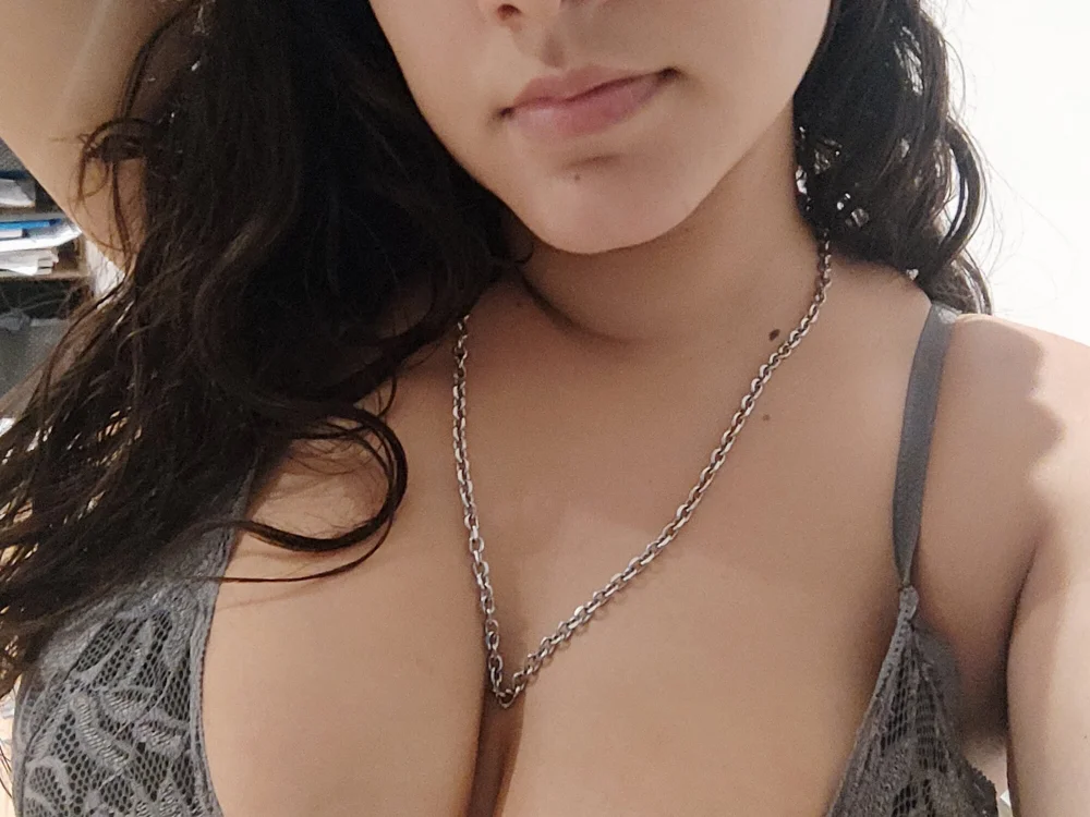 BRAZILIANGIRL492's Offline XXX Chat