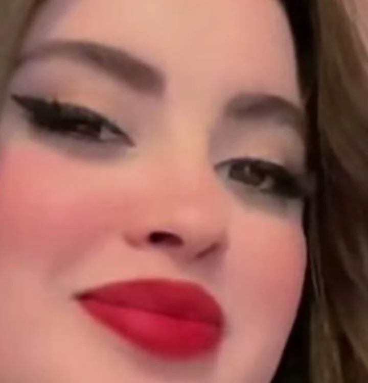 sdlmona Adlı Modelin Çevrimdışı XXX Sohbeti