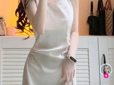 -Lunna - Girl 