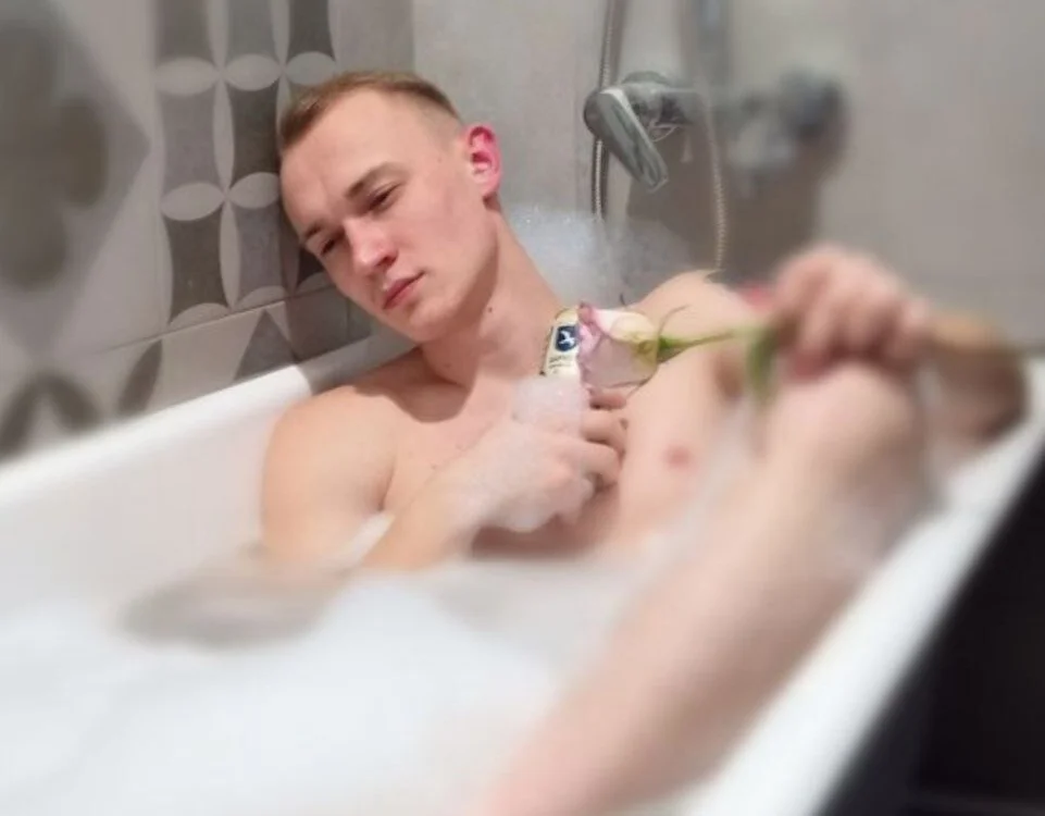 BadNyshka offline chatrum