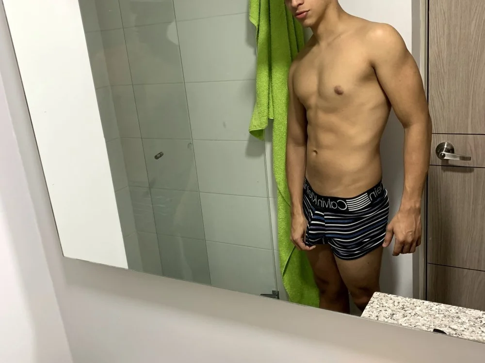 Chat +18 off-line de Danyer33