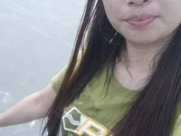 Hott_PinayforU's Offline XXX Chat