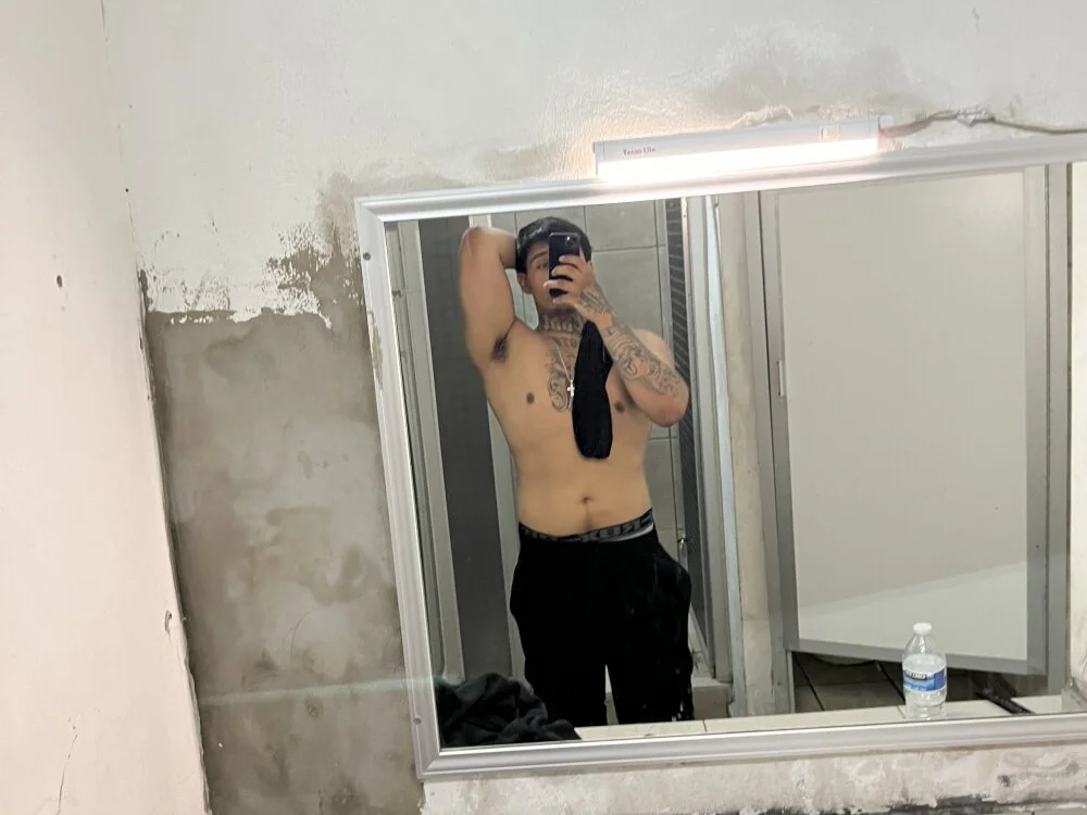 Chat XXX offline de jose_hottttttt