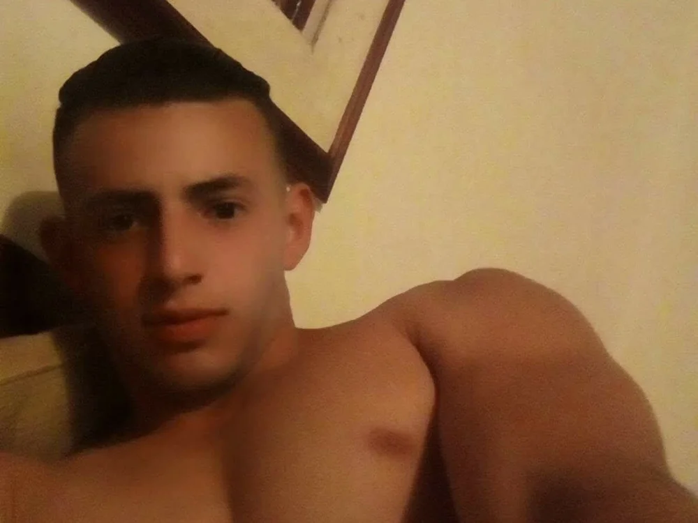 kaeel_1998 offline XXX-chat