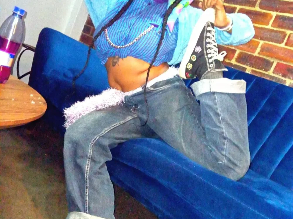 Pikseyewonders' Offline XXX Chat