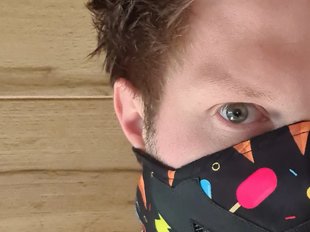 RyanPops: συνομιλία ΧΧΧ εκτός σύνδεσης